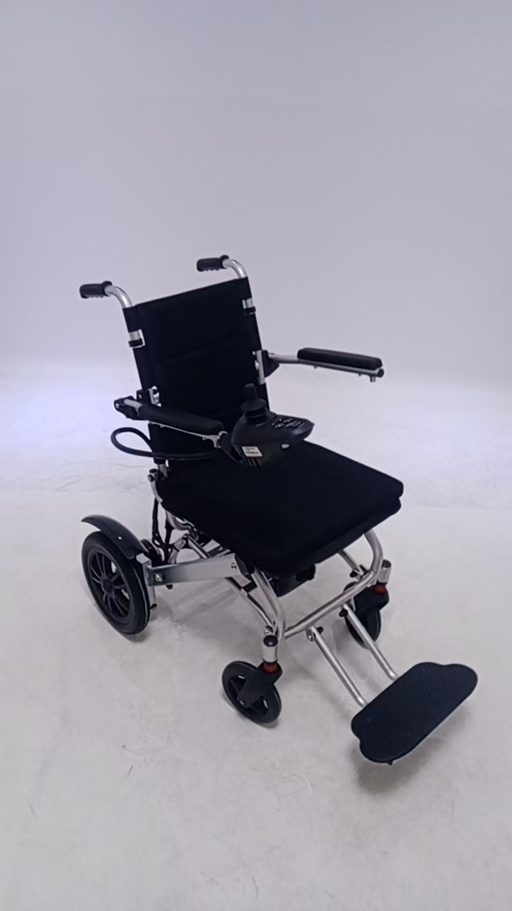 Xe lăn điện siêu nhẹ 17kg | Xe lăn điện gấp nhôm để vận chuyển dễ dàng