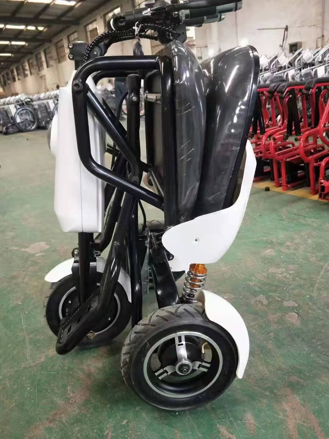 Tất cả các chiếc xe tay ga di động được xếp hạng hàng đầu với trailer