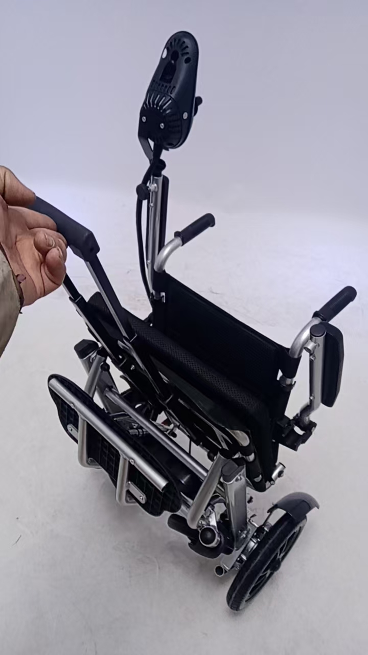 Xe lăn điện siêu nhẹ 17kg | Xe lăn điện gấp nhôm để vận chuyển dễ dàng